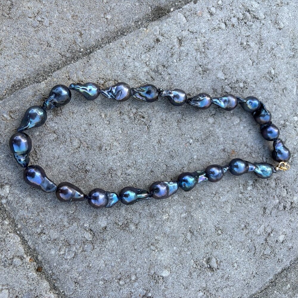 Large, luminous Peacock baroque pearls, iridescent, 15" length, gold-fill clasp